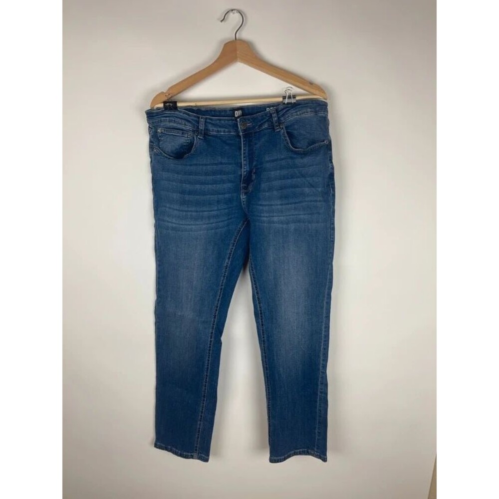 DKNY Men's Bedford Slim Fit Jeans W34 L30 Medium Wash Denim